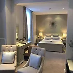 The Dean Court Hotel 4*