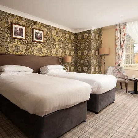 The Dean Court 4* York