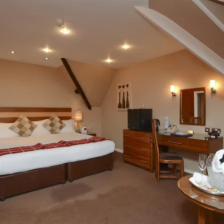 Hotel The Dean Court 4*