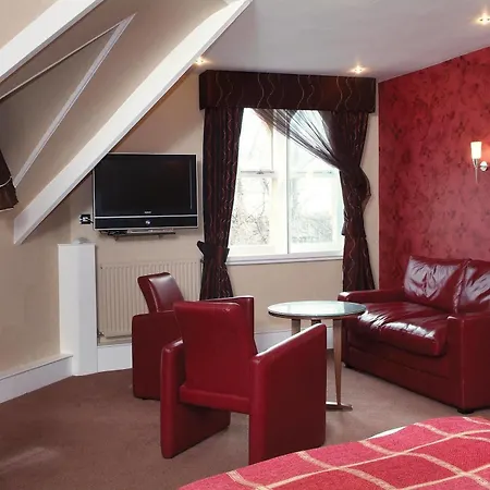 فندق The Dean Court 4*
