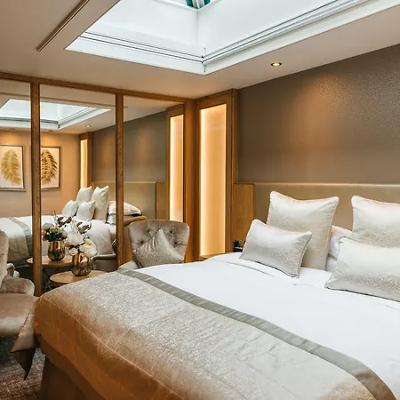 Hotel The Dean Court 4*