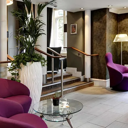 The Dean Court Otel 4*