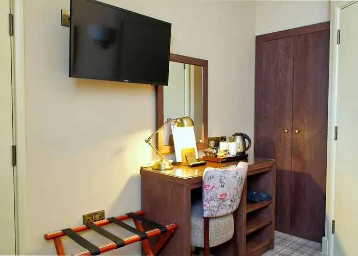 Hotel The Dean Court York