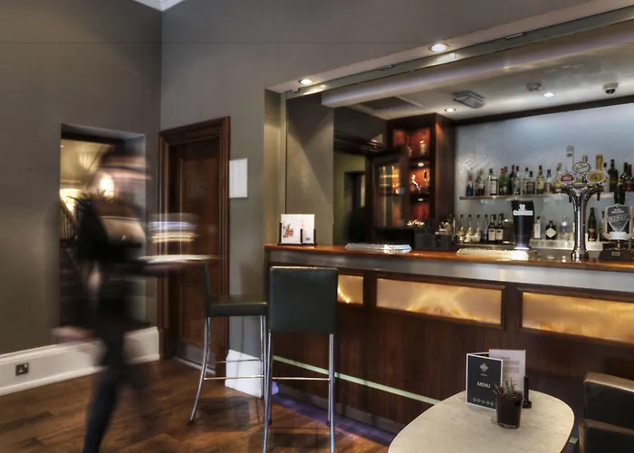 Hotel The Dean Court