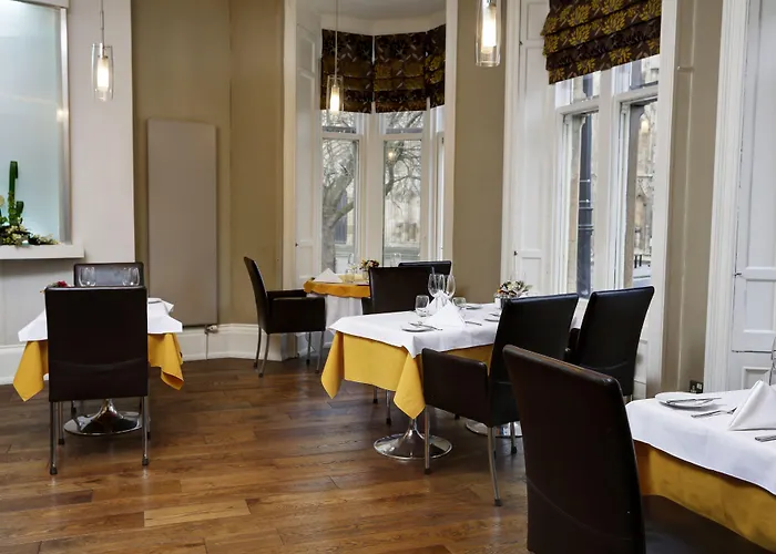 The Dean Court Hotel 4*