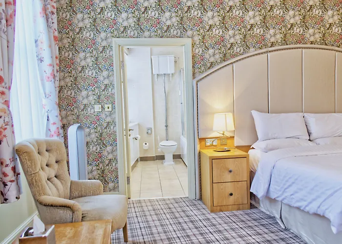 Hotel The Dean Court 4*