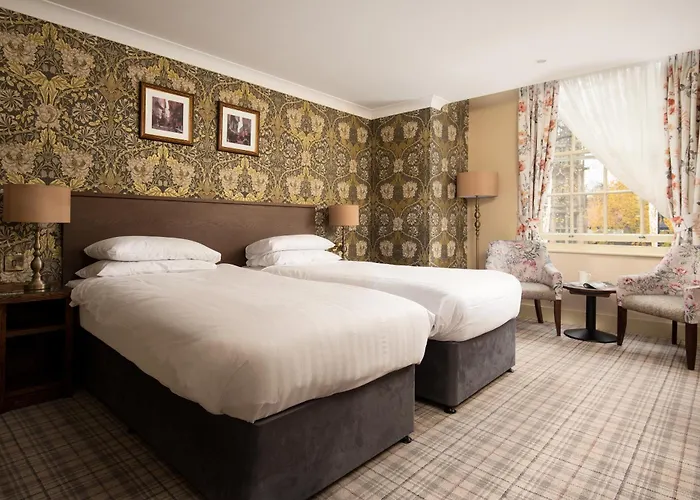 Hotel The Dean Court 4*