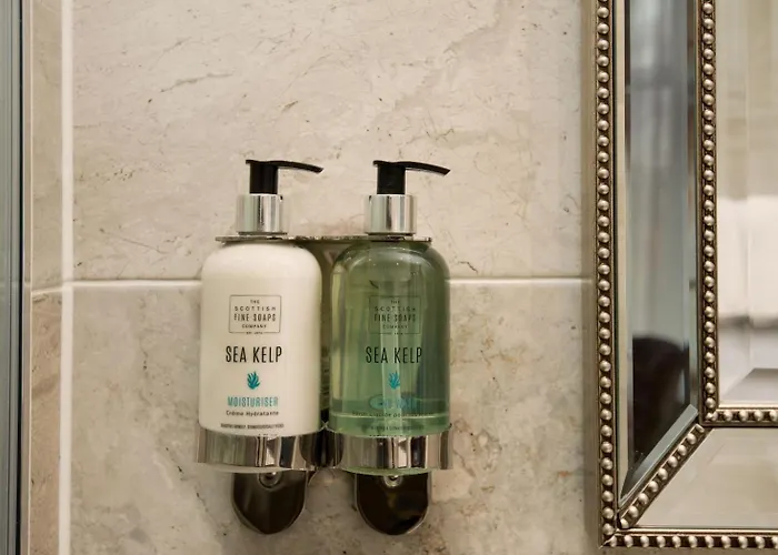 The Dean Court 4* York